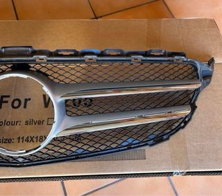 Parrilla Mercedes Clase C220