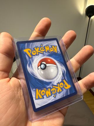 Carta Pokémon Mew 25 Aniversario