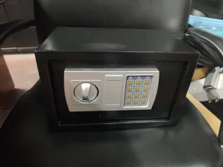 Caja fuerte digital para casa u oficina