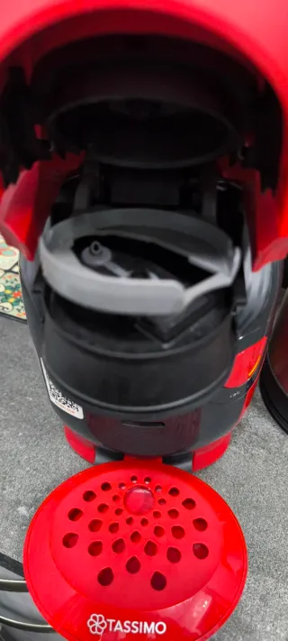 Cafetera Tassimo Bosch Roja