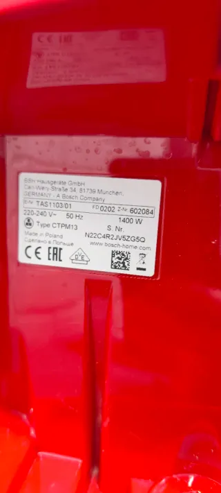 Cafetera Tassimo Bosch Roja