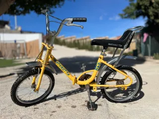 Bicicleta BH Motoreta Amarilla