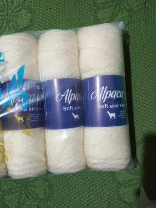 Gomitoli lana Alpaca 95% - 5 gomitoli