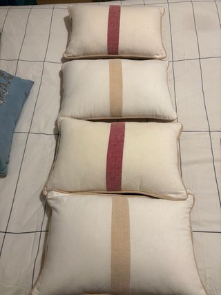 4 cojines El Corte Inglés 30x45 cm nuevos