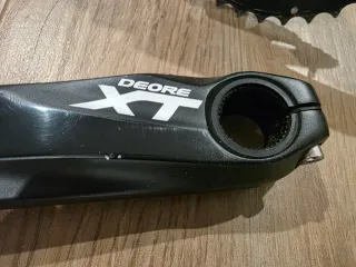 Platos y Bielas Shimano XT + Pedales