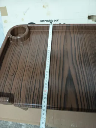 Bandeja para cama con posavasos