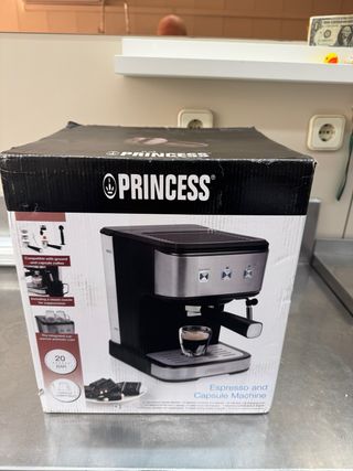 Cafetera Princess Espresso y Cápsulas