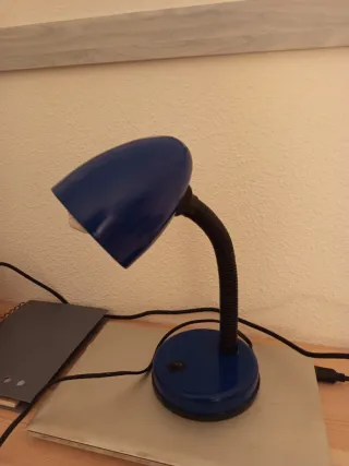 Lámpara de escritorio flexo