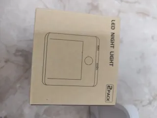 Luz nocturna con sensor de movimiento