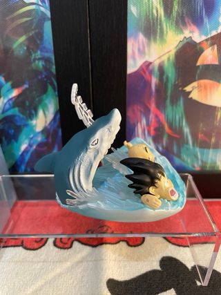 Figura Goku y Krilin Tiburón Dragon Ball