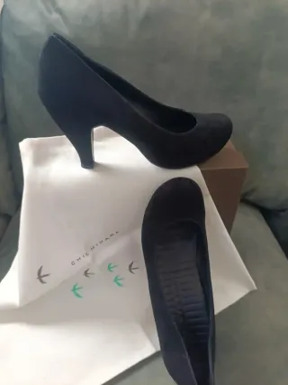 Chie Mihara Zapatos de Salón Negros Nuevos Piel
