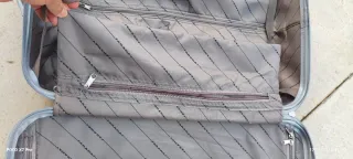 Maleta de viaje dura negra