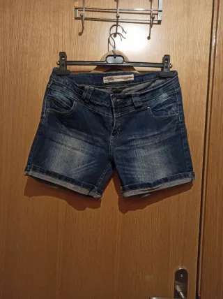 Pantalón corto vaquero azul