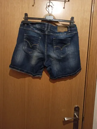 Pantalón corto vaquero azul