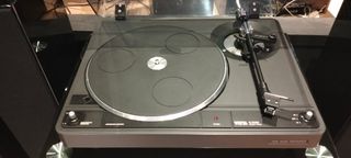 Gran exposicion de giradiscos Suizos Thorens