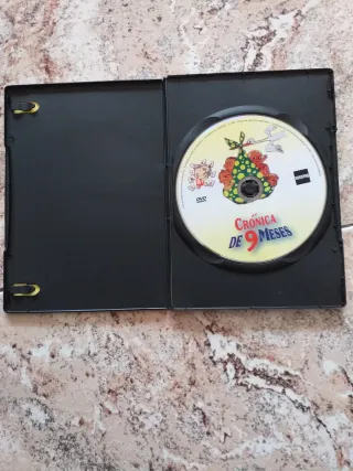 1 DVD Crónica de 9 Meses