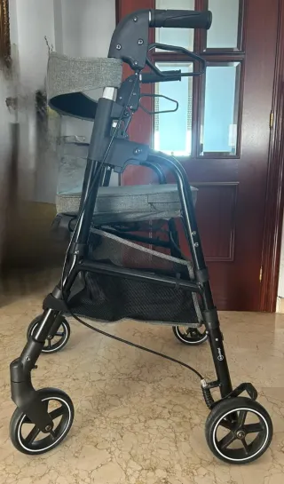 Andador Playcare W4 ligero