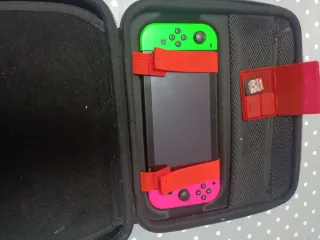 Nintendo Switch Verde y Rosa regalo juego de Mario