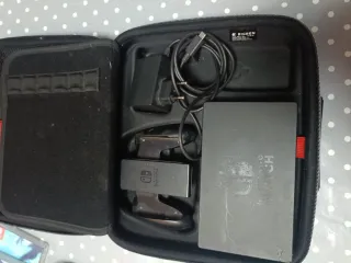 Nintendo Switch Verde y Rosa regalo juego de Mario