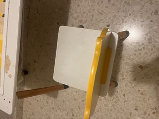 Mesa infantil + 1 silla