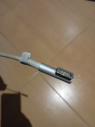 Cargador MacBook Pro Apple