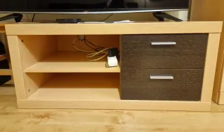 Muebles salón y mesa comedor madera