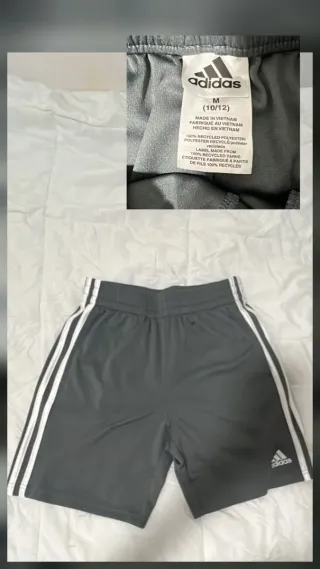 Adidas Shorts Gris Talla M (10/12)