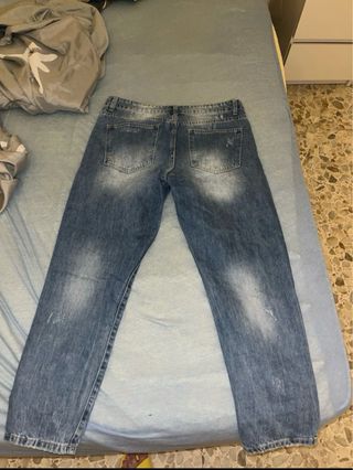 Jeans strappati donna