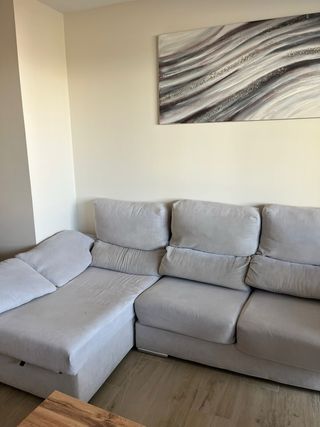 Sofá 2 plazas + chaiselongue gris