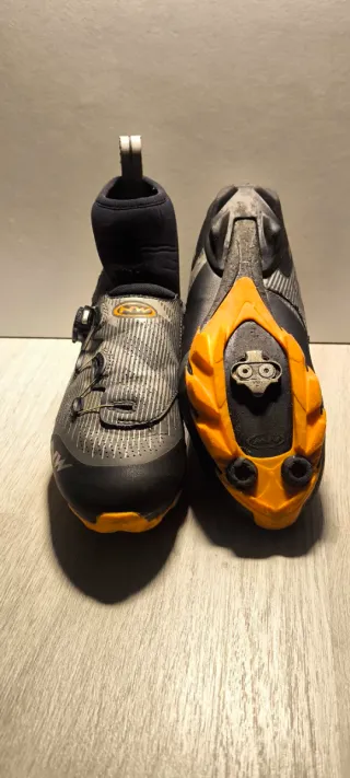 Botas Invierno MTB Northwave Artic Raptor T41 GORE