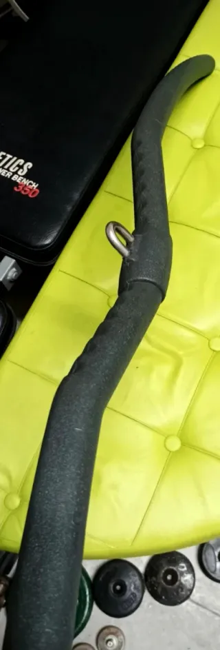 Barra Lat Machine Technogym