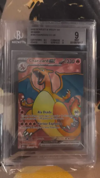 Carta Pokémon Charizard EX UR 195 BGS 9