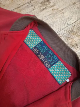 Chaqueta Deportiva Boxers Roja.