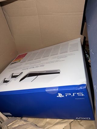 PS5 Slim con Lector + 2 Mandos - NUEVO