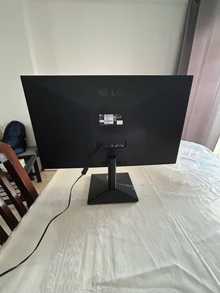 Monitor LG 22” Negro