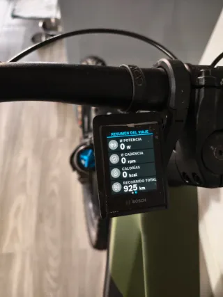 Bicicleta eléctrica Cube MTB