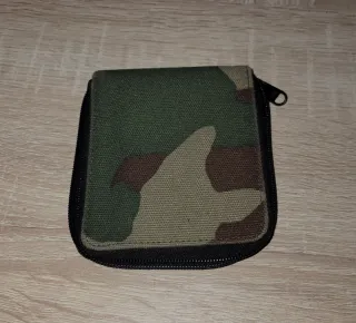 Cartera estilo camuflaje