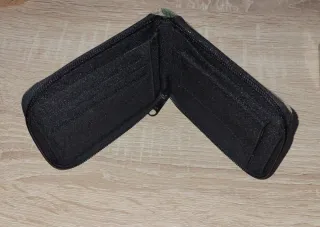 Cartera estilo camuflaje