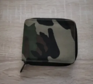 Cartera estilo camuflaje