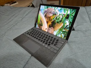 Surface Pro 7 i5 256GB