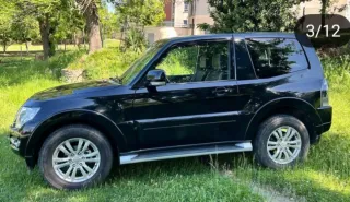 Mitsubishi Montero 2016