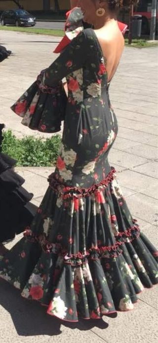 Traje de Flamenca verde floral