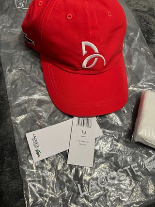 Gorra Lacoste Roja + Muñequera