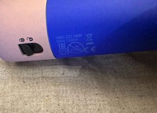 Dyson Airwrap Azul y Rosa