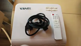 Proyector Full HD 1080p Blanco