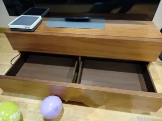 Mueble TV madera CHAPA NATURAL DE NOGAL