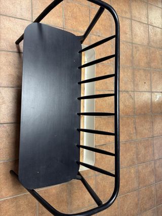 Banco metálico jardín negro