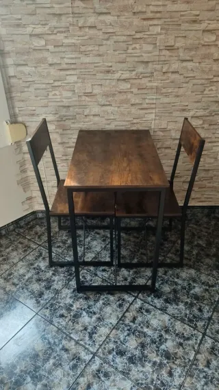 URGENTE Conjunto Mesa y 2 Sillas Industrial