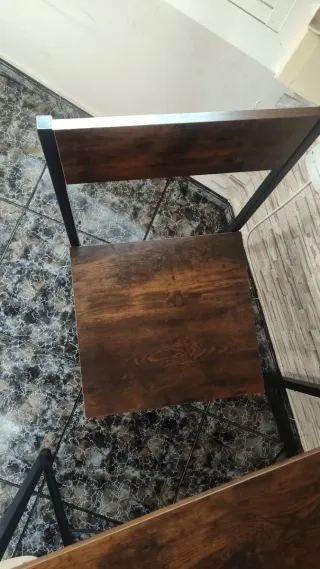 URGENTE Conjunto Mesa y 2 Sillas Industrial