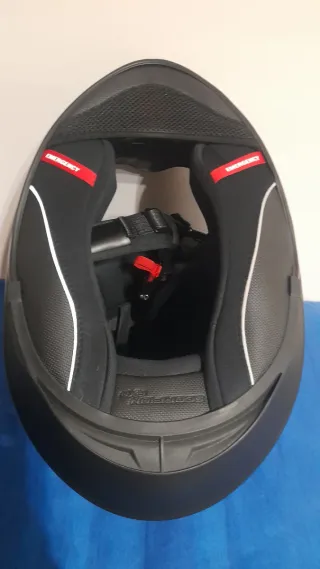 Casco de moto integral negro mate " SCORPION EXO"